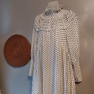 Topshop polka dot high neck dress with pockets Size 4